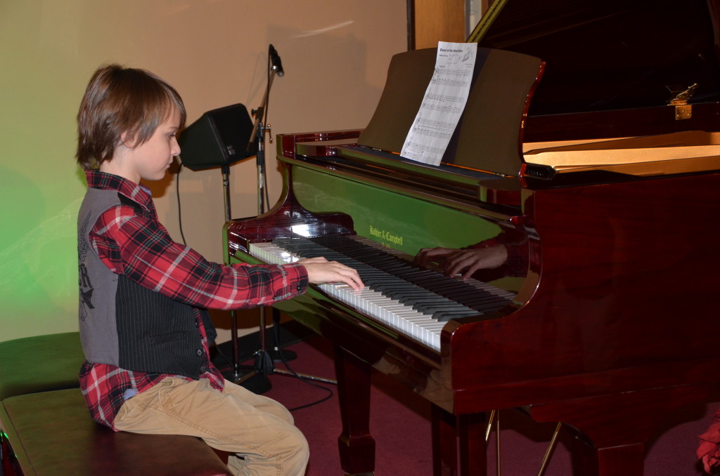 12-15-13 north pole party and chase's piano recital 157